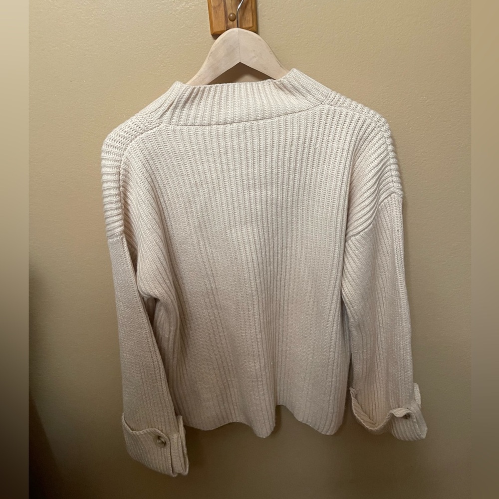 Cream bulky sweater